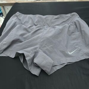 grey nike athletic shorts